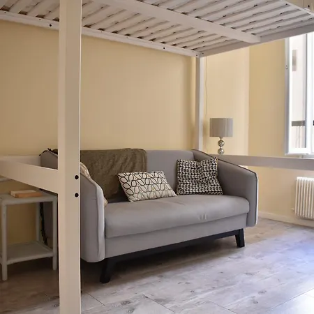Apartment Renovated Studio In *